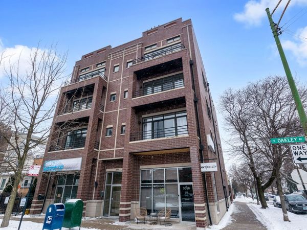 3056 N OAKLEY Avenue, Unit 4N, Chicago, IL 60618