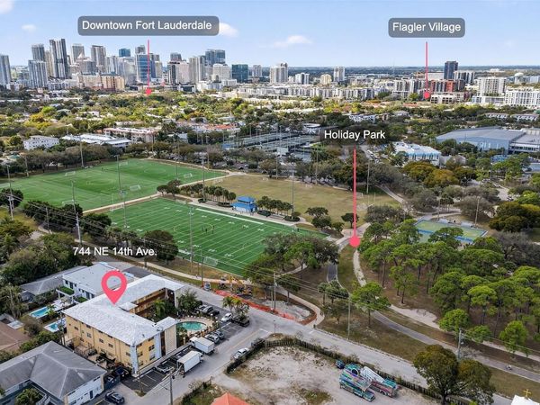 744 NE 14th Avenue, Unit 21, Fort Lauderdale, FL 33304