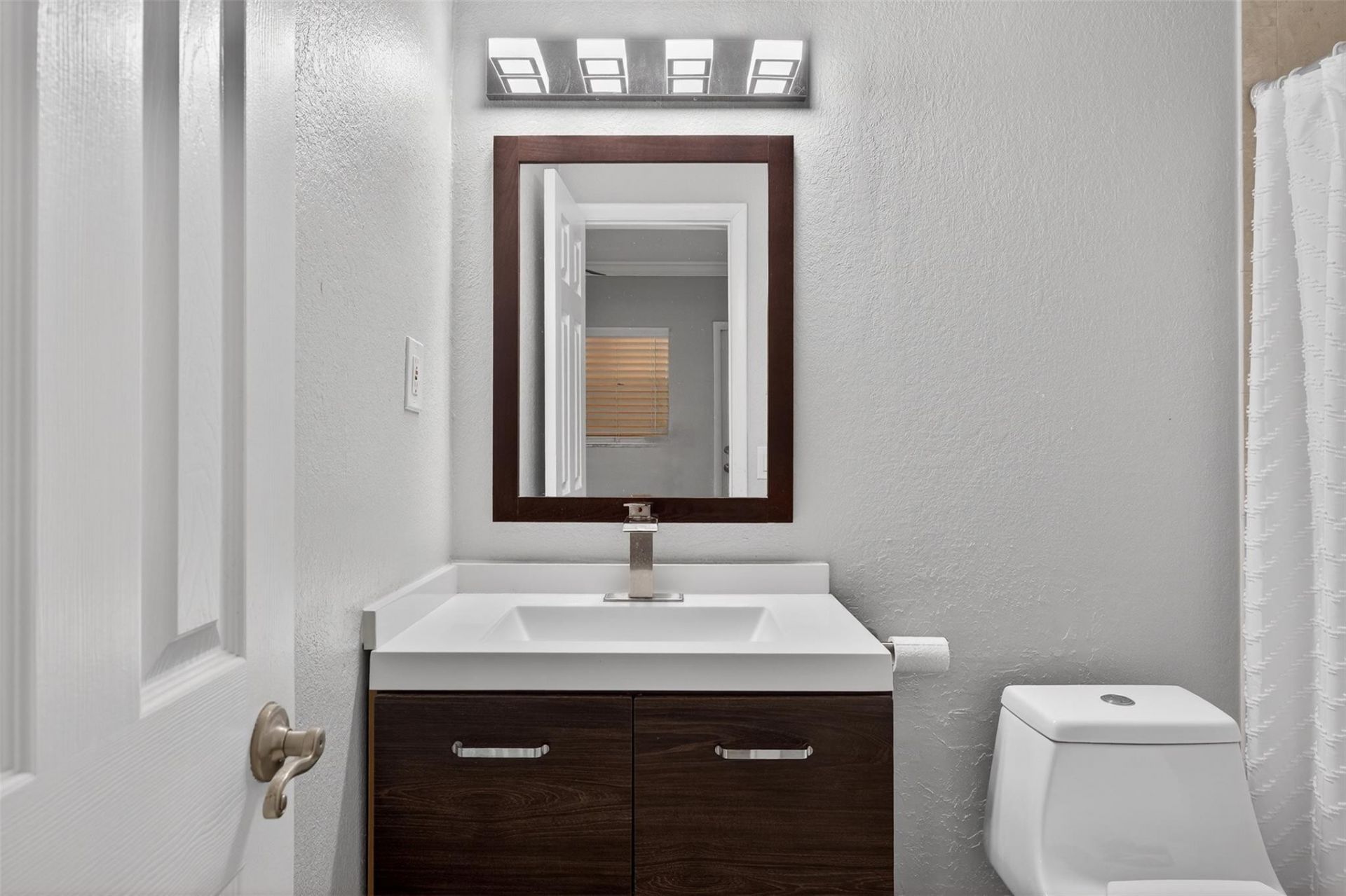 744 NE 14th Avenue, Unit 21, Fort Lauderdale, FL 33304 Photo