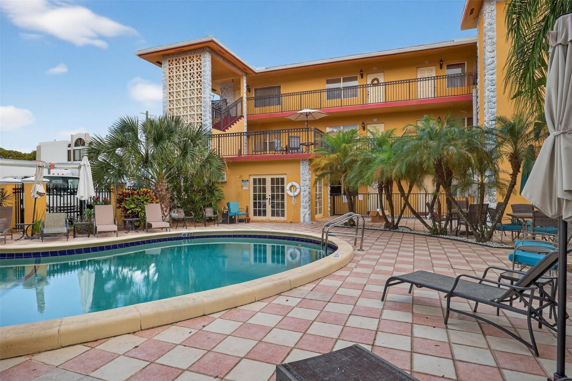 744 NE 14th Avenue, Unit 21, Fort Lauderdale, FL 33304 Photo