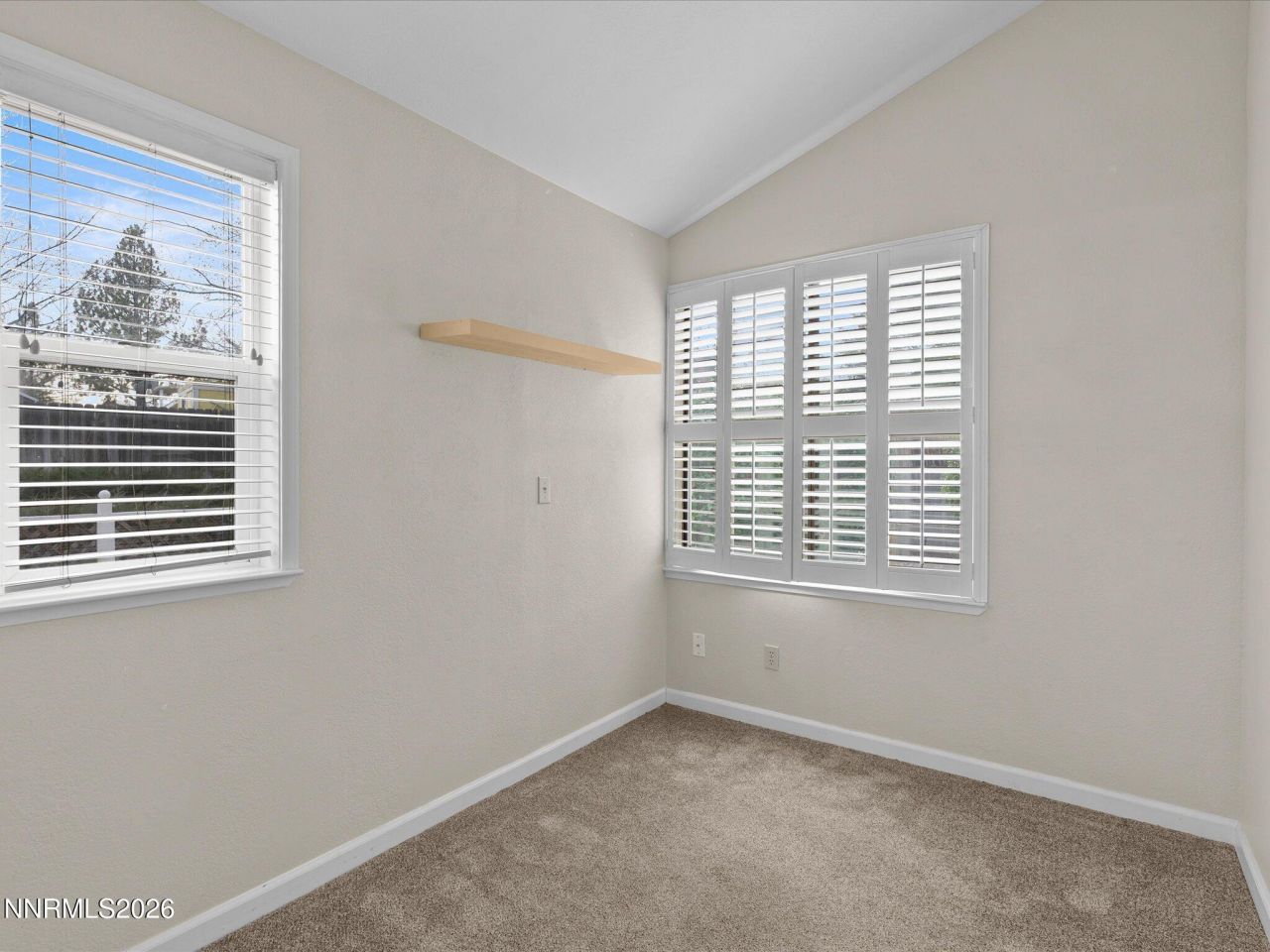 90 May Drive, Sparks, NV 89436 Photo