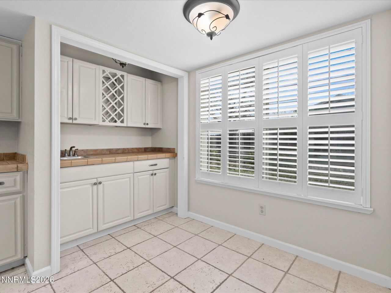 90 May Drive, Sparks, NV 89436 Photo