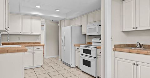 90 May Drive, Sparks, NV 89436 Photo