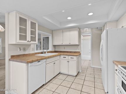 90 May Drive, Sparks, NV 89436 Photo