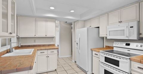 90 May Drive, Sparks, NV 89436 Photo