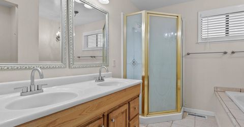 90 May Drive, Sparks, NV 89436 Photo