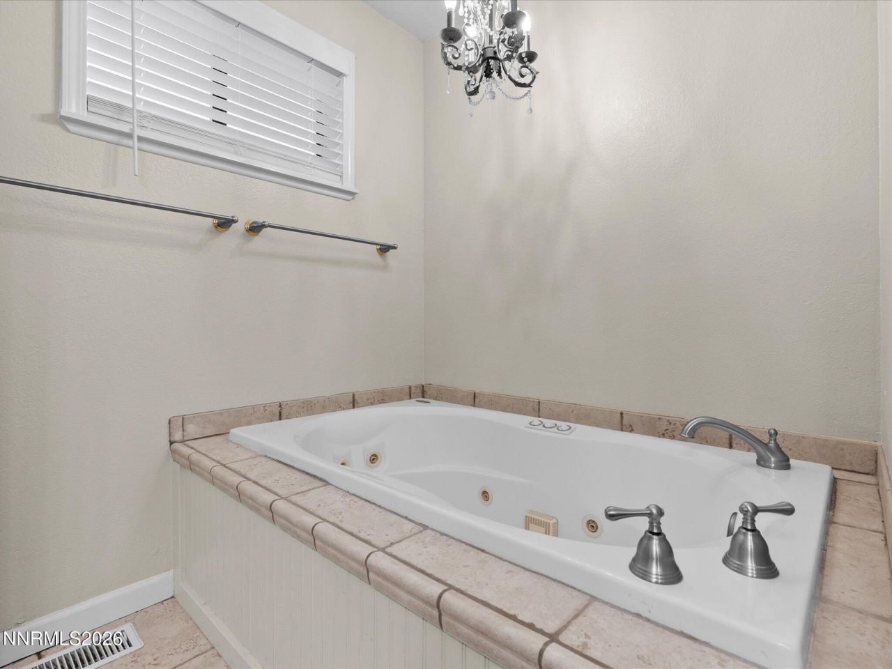 90 May Drive, Sparks, NV 89436 Photo