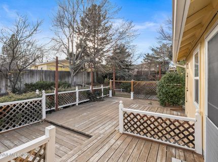 90 May Drive, Sparks, NV 89436 Photo