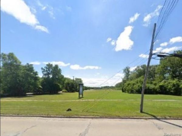 23965 Gibraltar Road , Flat Rock, MI 48134