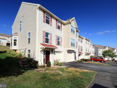 190 KESTREL LANE, BOALSBURG, PA 16827