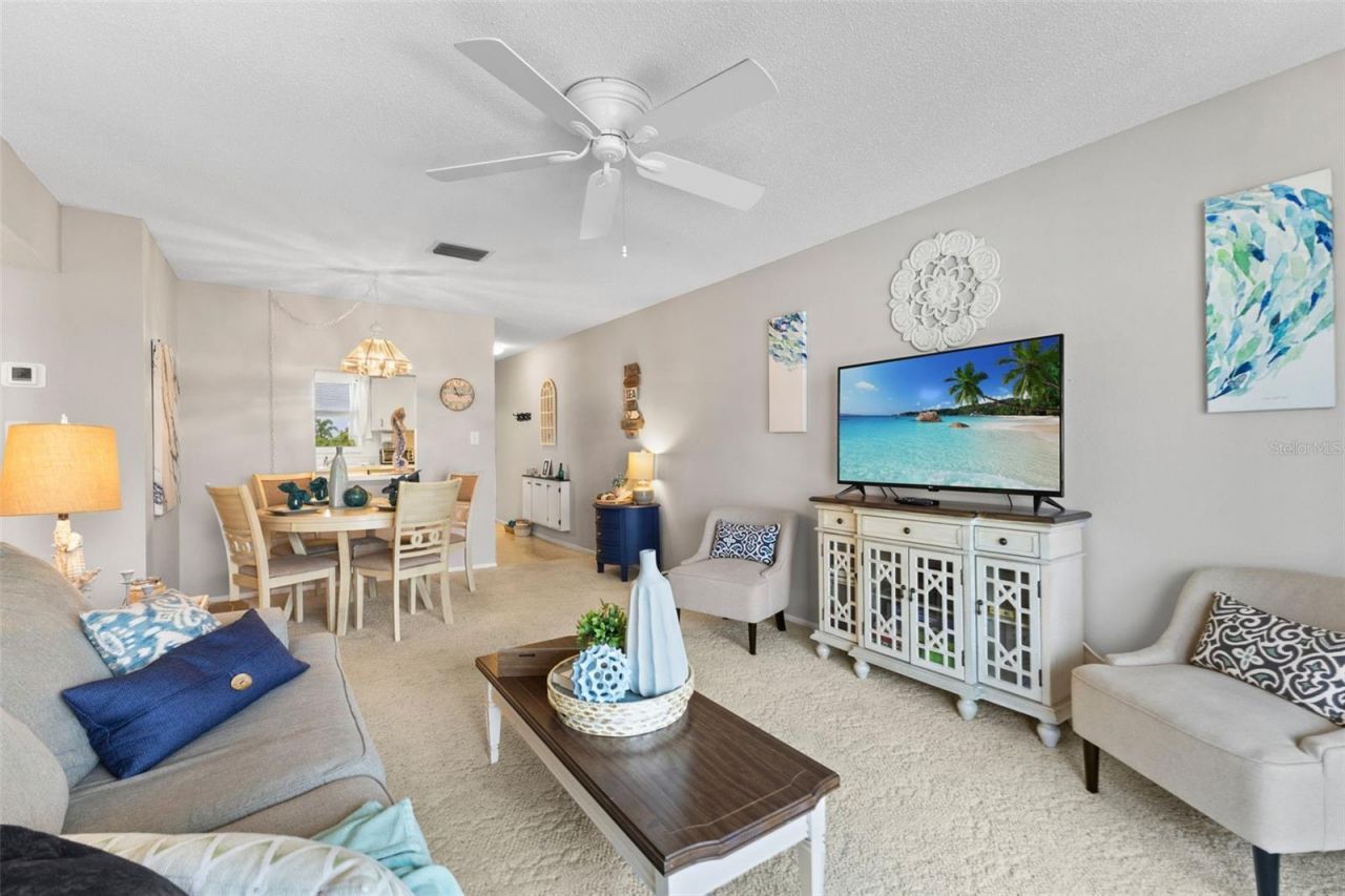 915 Beach Road, Unit 318, Sarasota, FL 34242 Photo
