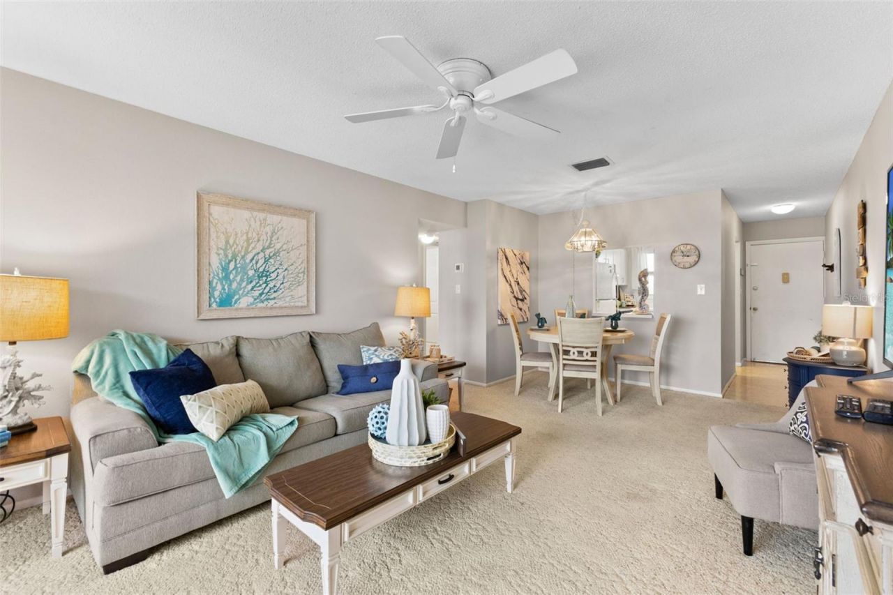 915 Beach Road, Unit 318, Sarasota, FL 34242 Photo