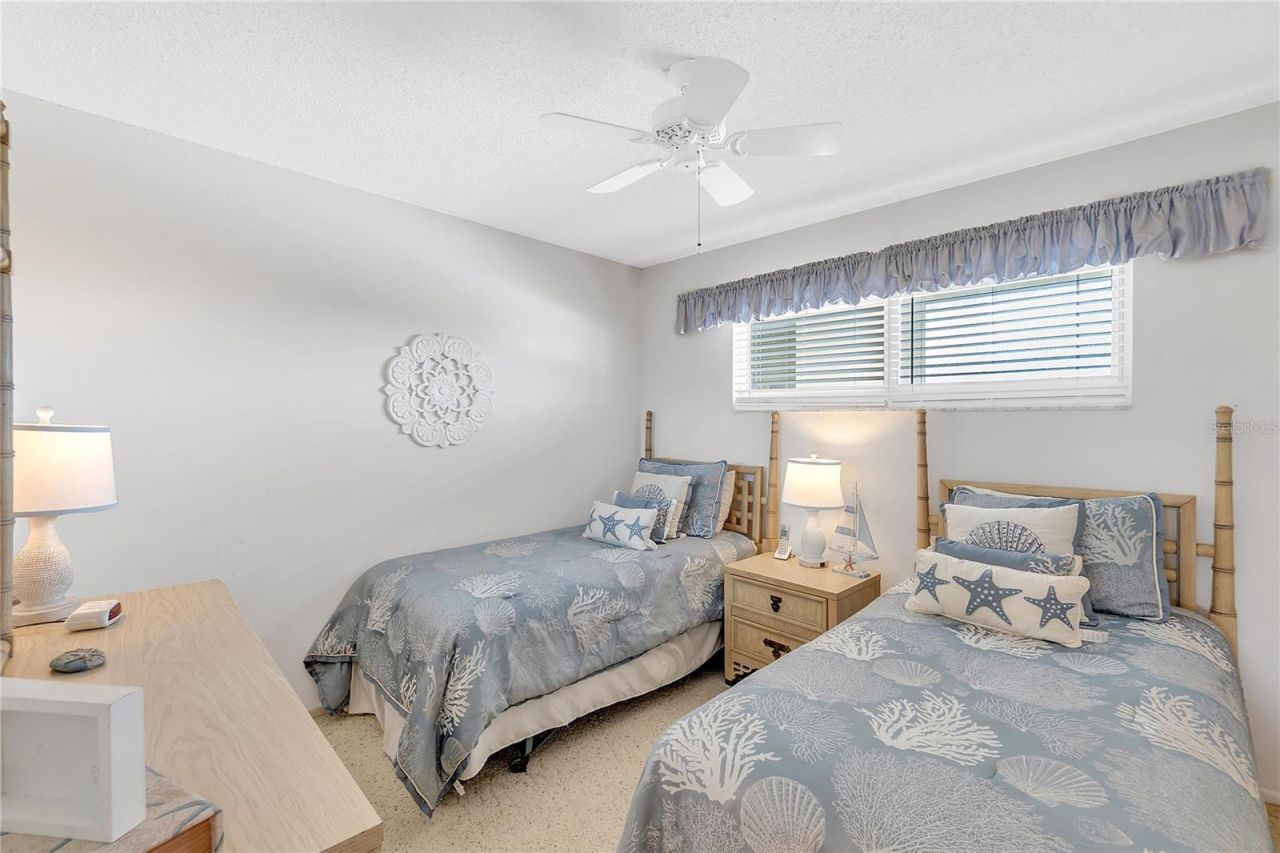 915 Beach Road, Unit 318, Sarasota, FL 34242 Photo