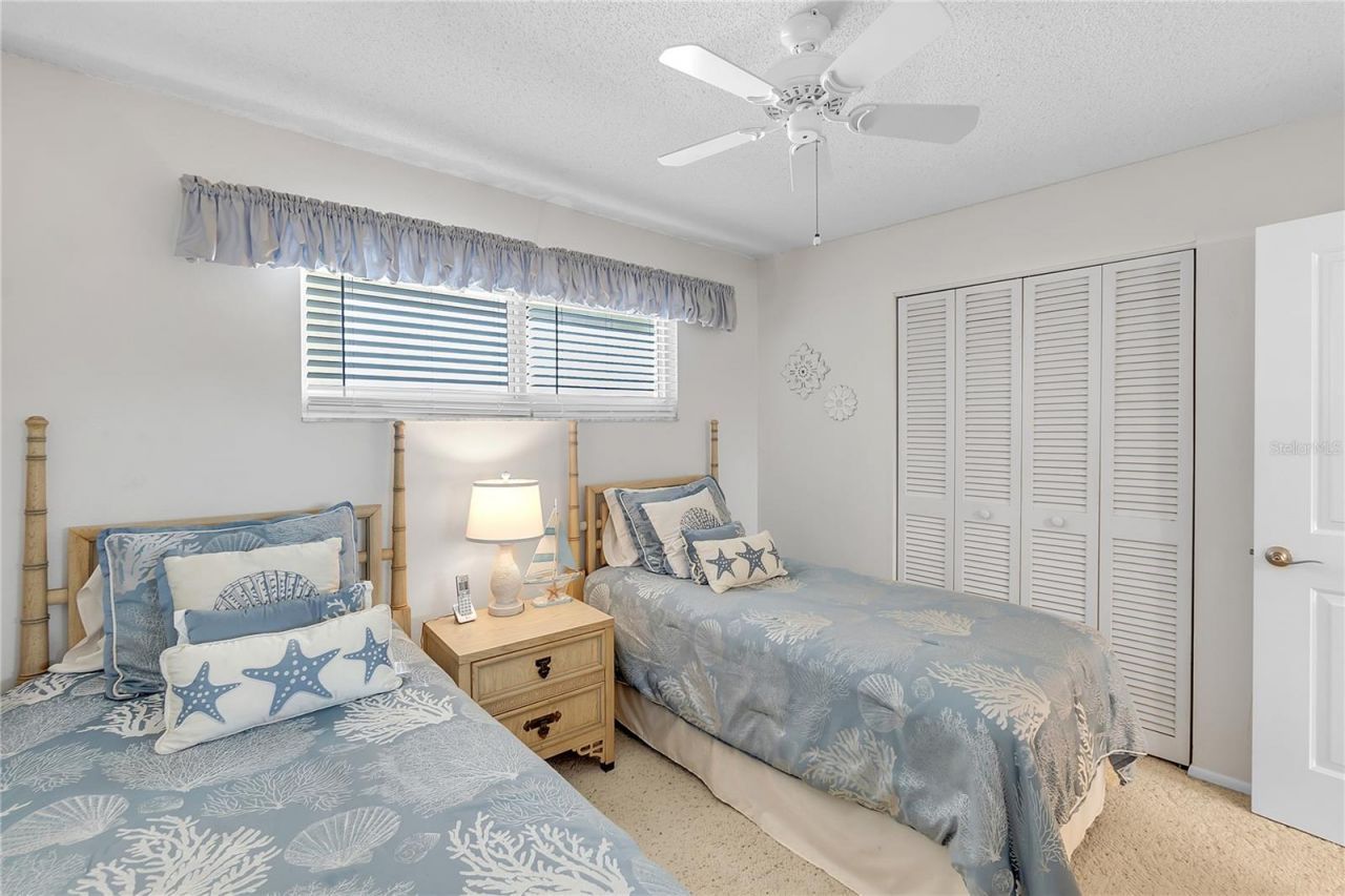 915 Beach Road, Unit 318, Sarasota, FL 34242 Photo