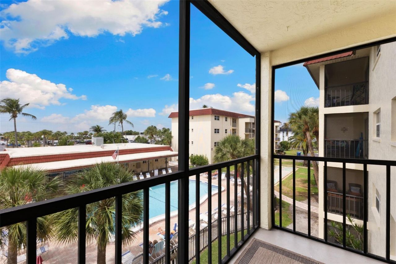 915 Beach Road, Unit 318, Sarasota, FL 34242 Photo