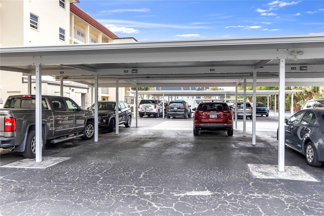 915 Beach Road, Unit 318, Sarasota, FL 34242 Photo