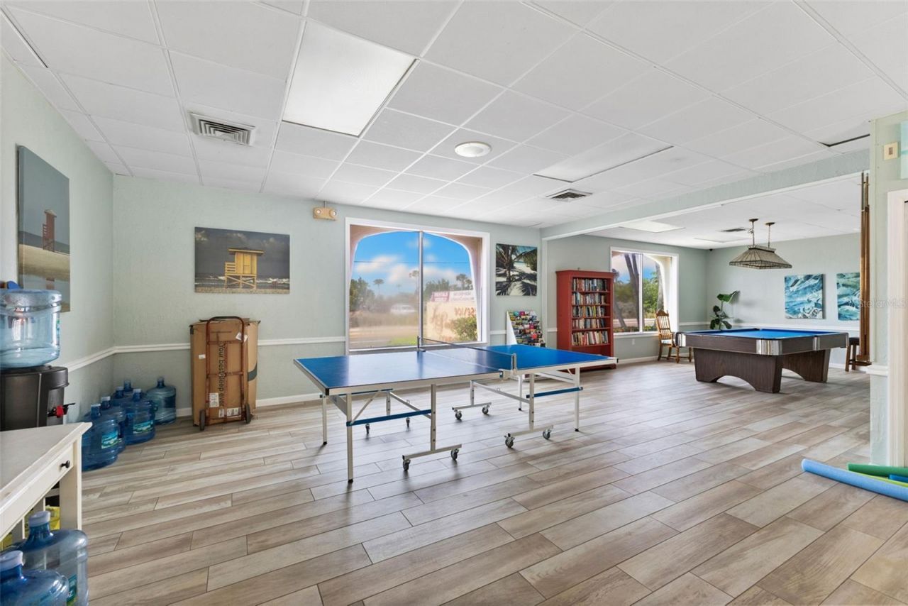 915 Beach Road, Unit 318, Sarasota, FL 34242 Photo