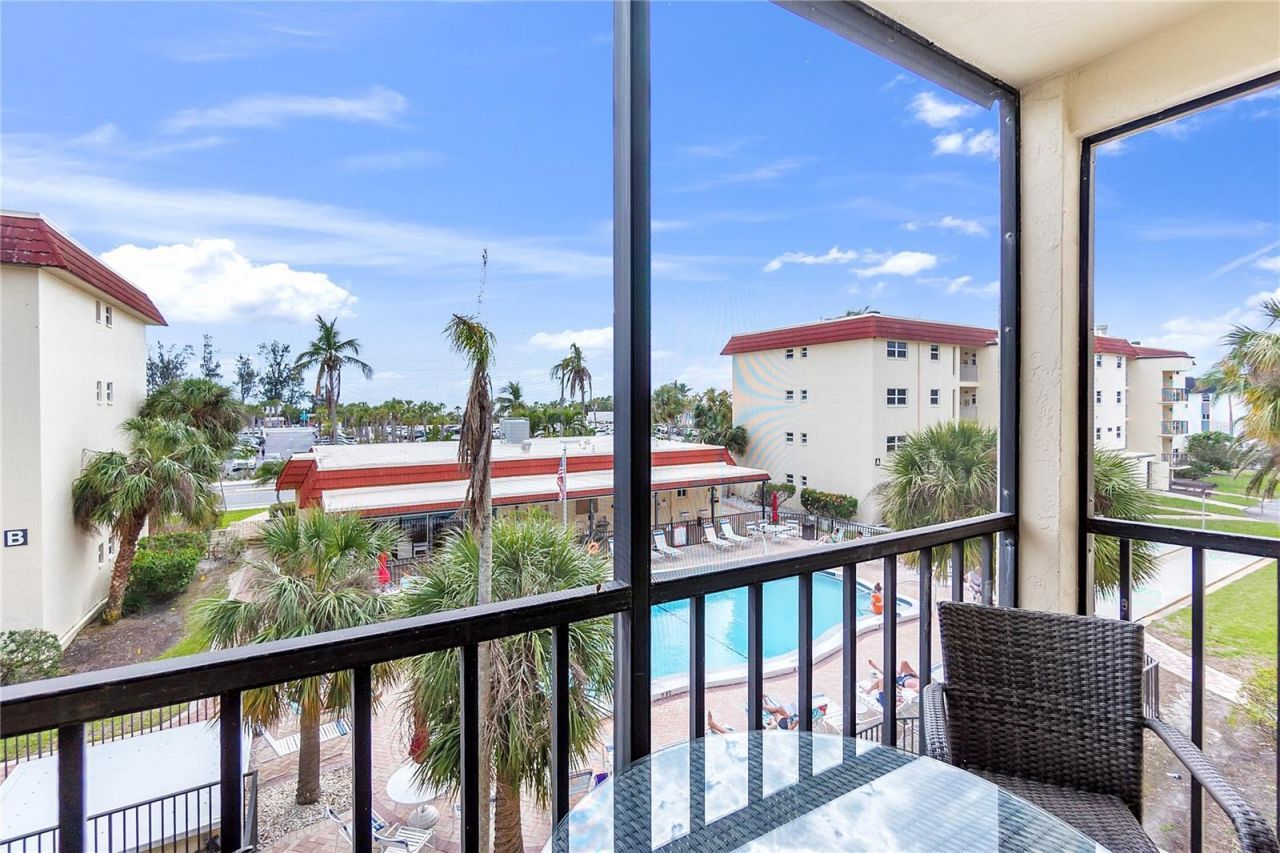 915 Beach Road, Unit 318, Sarasota, FL 34242 Photo