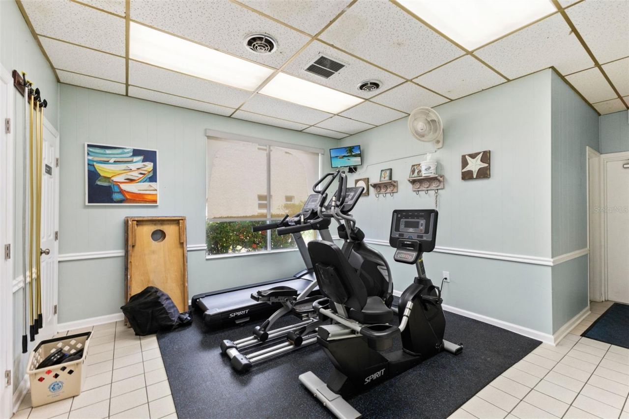 915 Beach Road, Unit 318, Sarasota, FL 34242 Photo