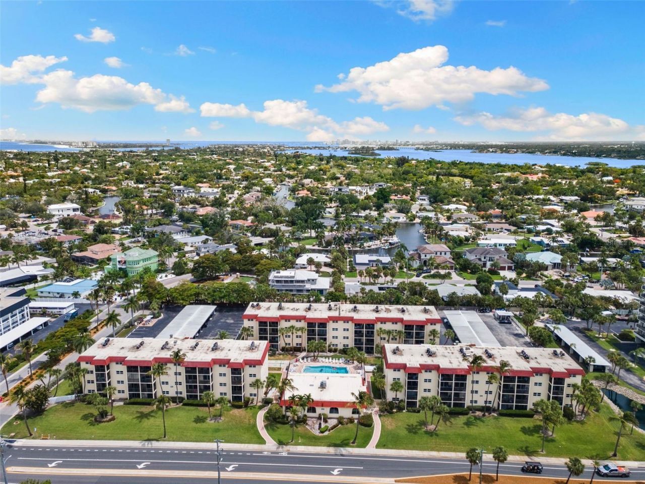 915 Beach Road, Unit 318, Sarasota, FL 34242 Photo