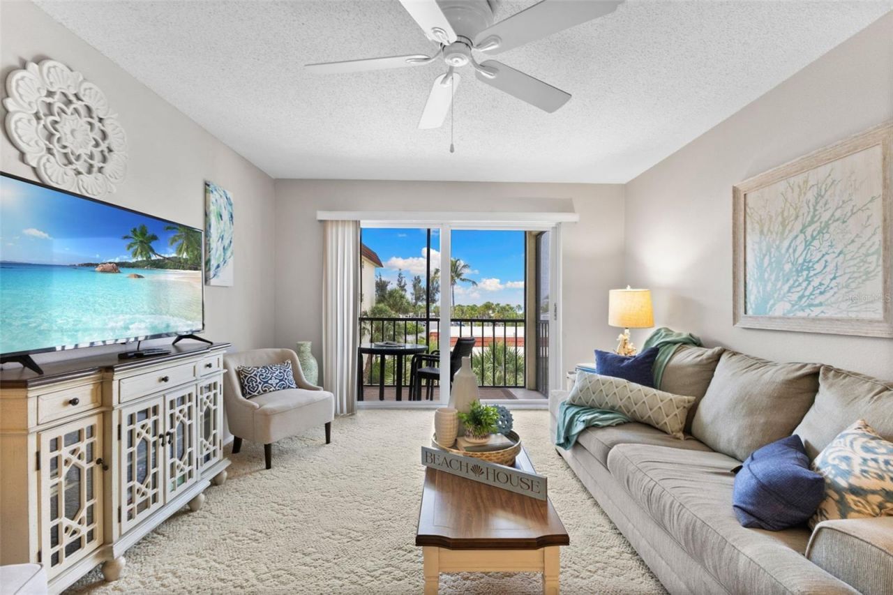 915 Beach Road, Unit 318, Sarasota, FL 34242 Photo