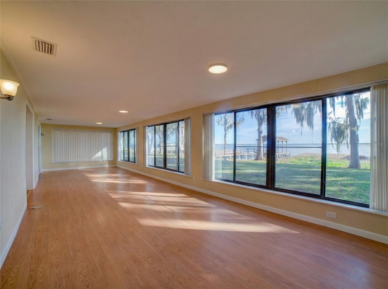 12255 Virginia Drive, Leesburg, FL 34788 Photo