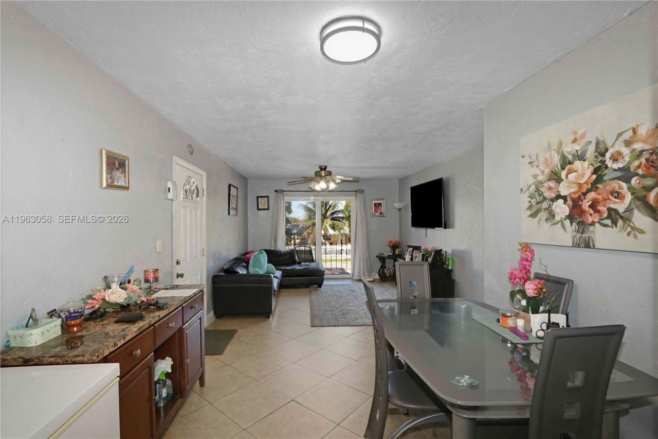 1275 W 35th St , Unit 45B, Hialeah, FL 33012 Photo