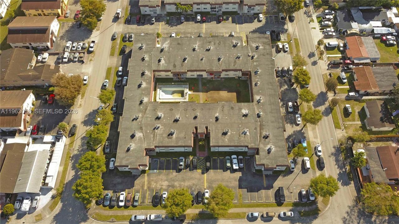 1275 W 35th St , Unit 45B, Hialeah, FL 33012 Photo