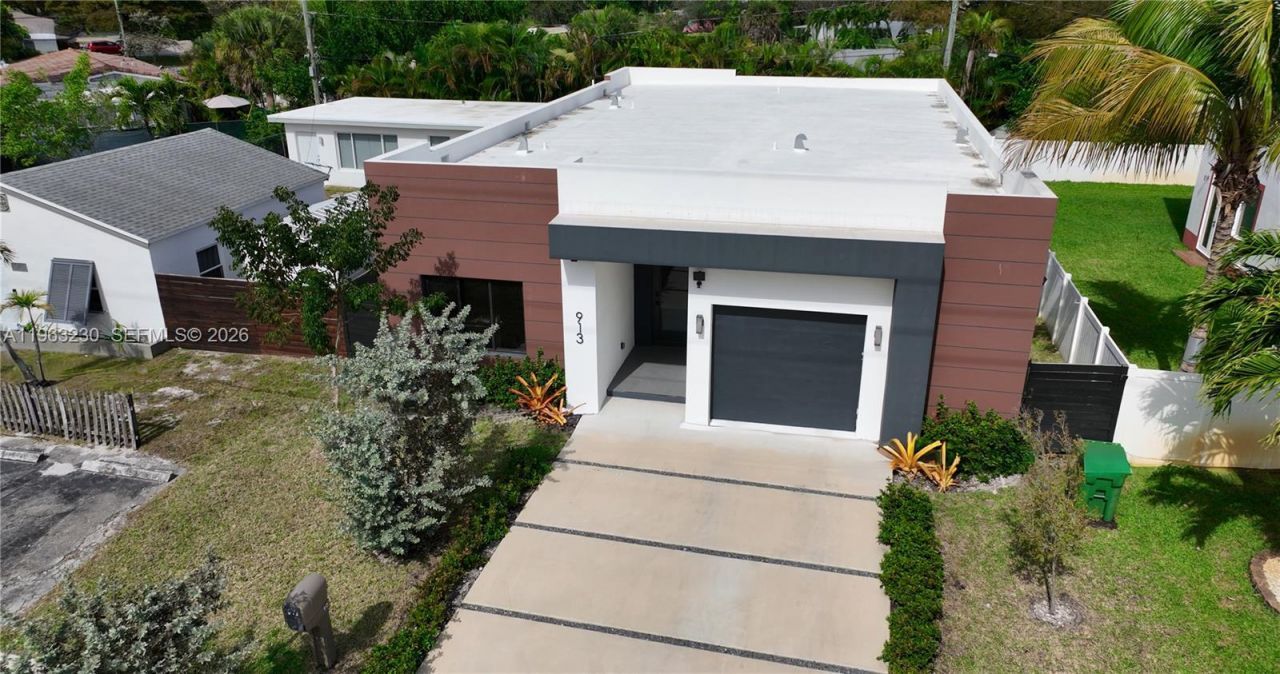 913 NE 15th St, Fort Lauderdale, FL 33304 Photo