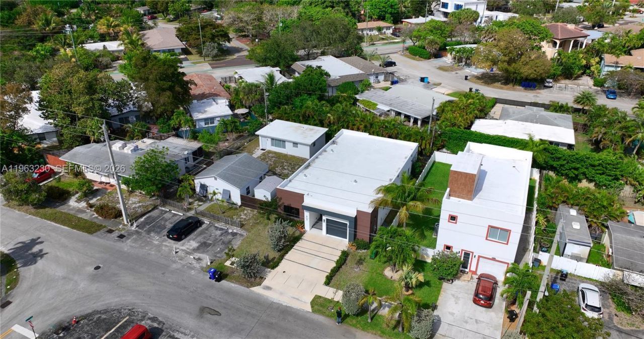 913 NE 15th St, Fort Lauderdale, FL 33304 Photo