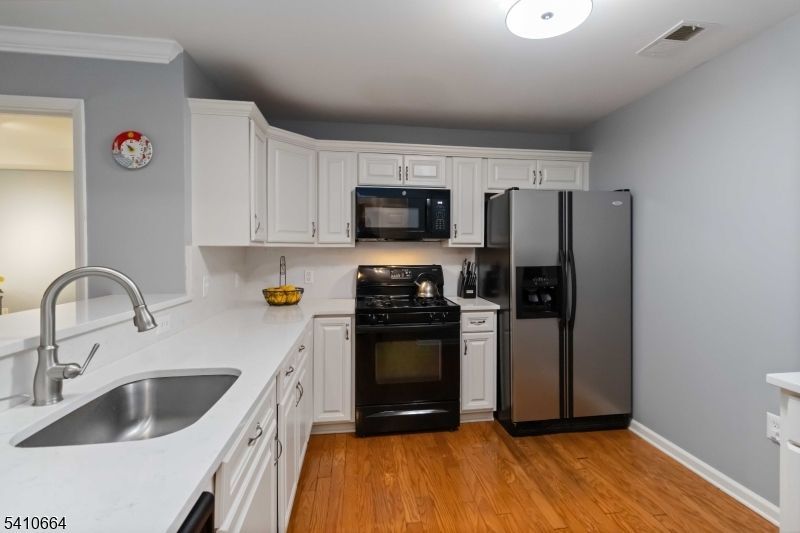 3104 Peer Pl, Denville, NJ 07834 Main Photo