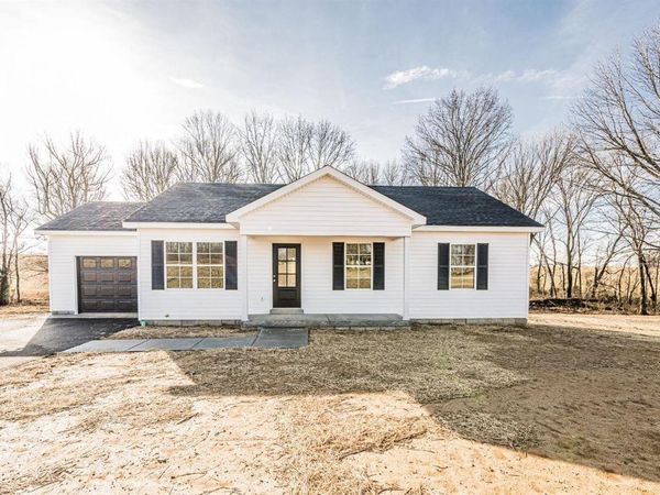 12635 Old Bowling Green Road , Smiths Grove, KY 42171