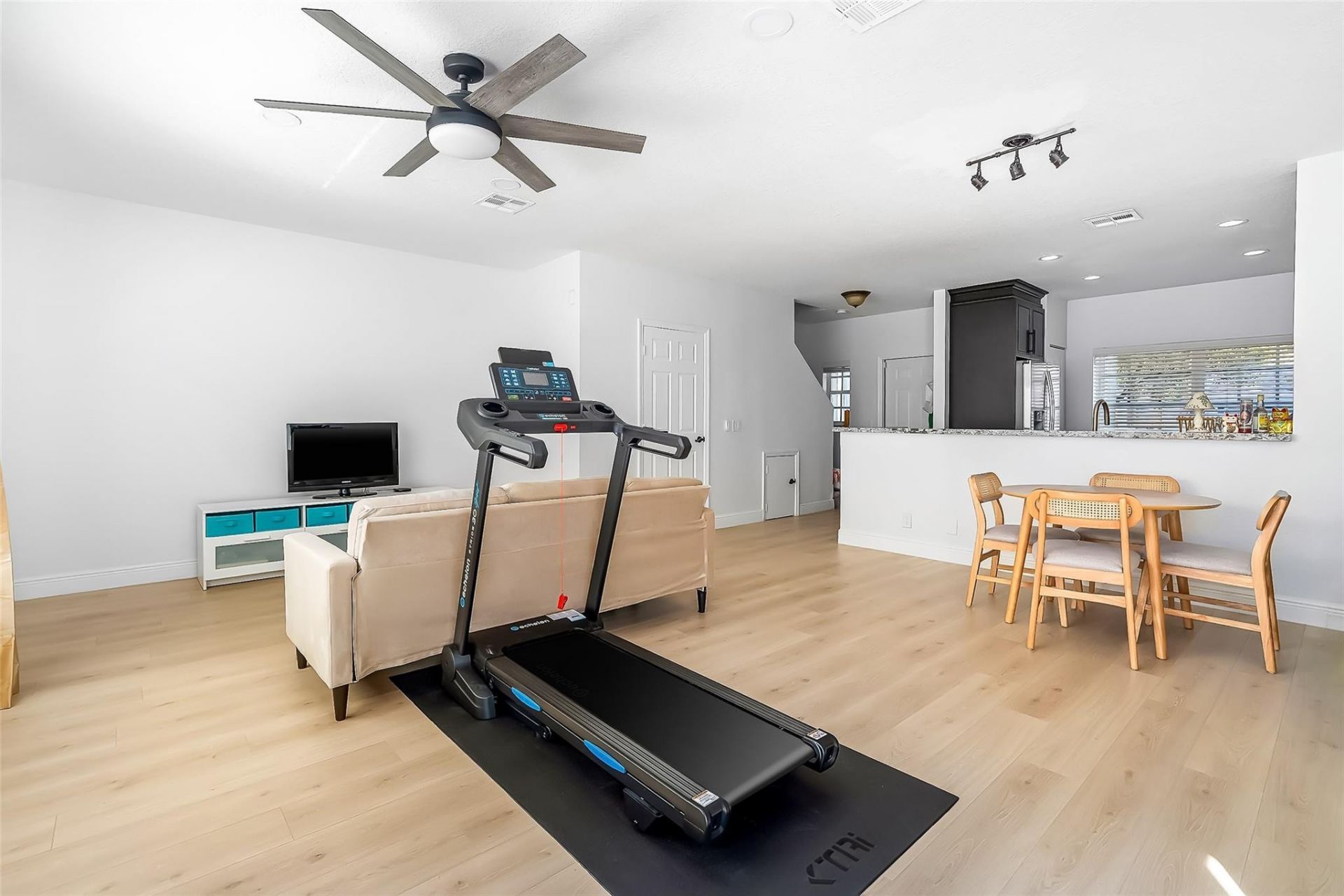 9500 Stanley Lane, Tamarac, FL 33321 Photo