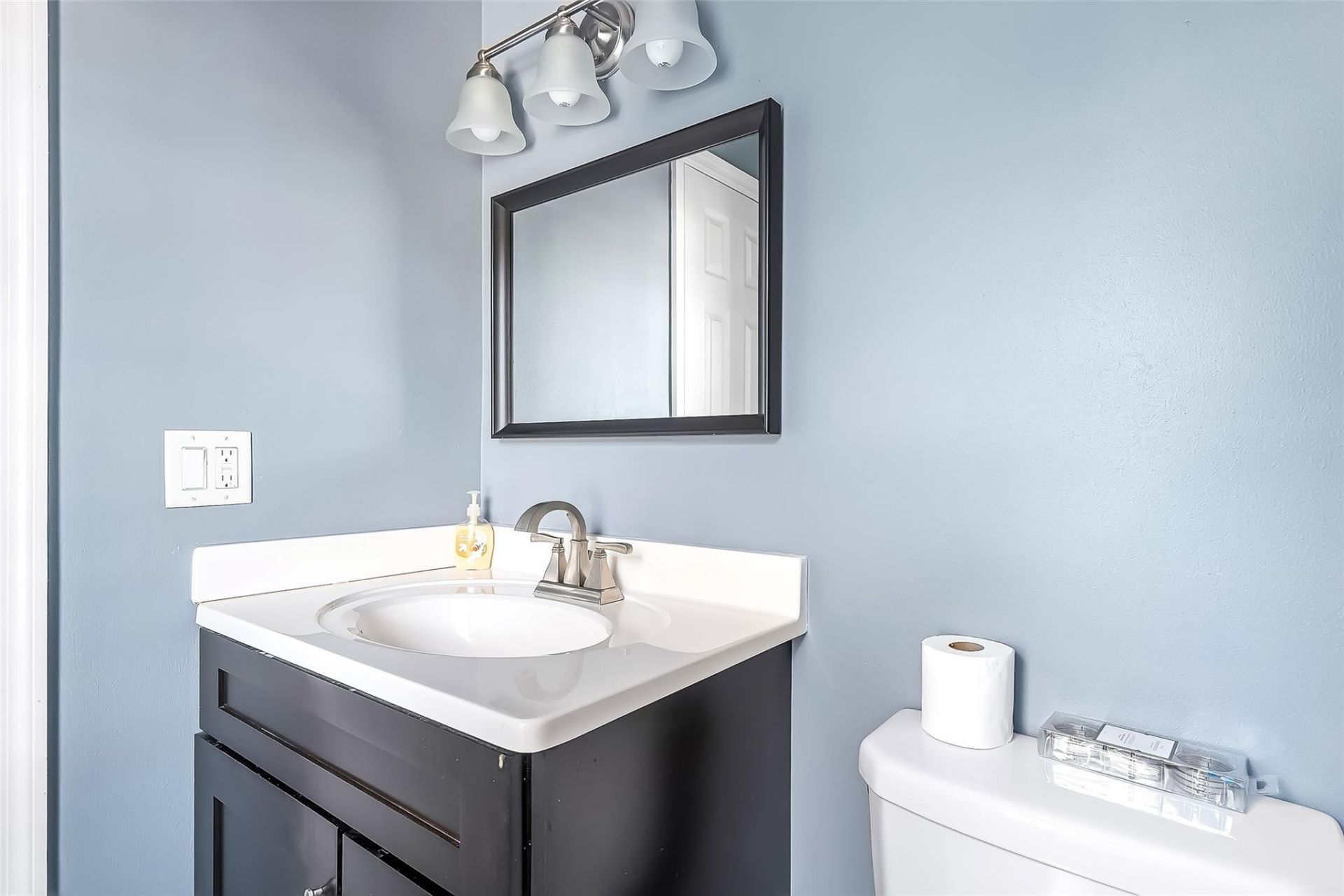 9500 Stanley Lane, Tamarac, FL 33321 Photo