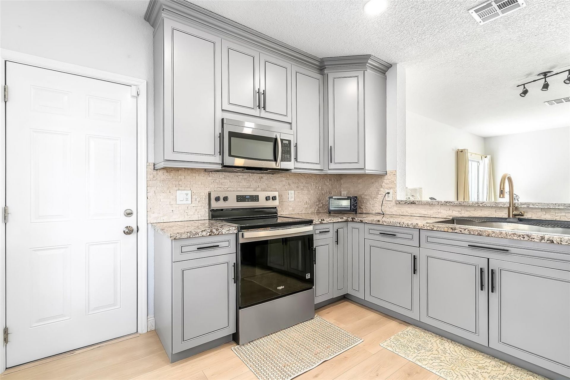 9500 Stanley Lane, Tamarac, FL 33321 Photo