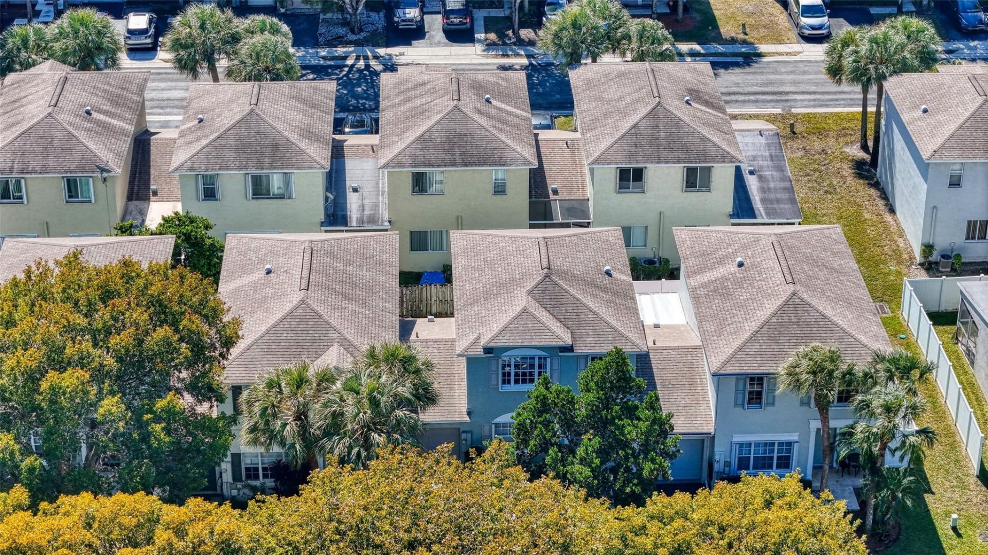 9500 Stanley Lane, Tamarac, FL 33321 Photo