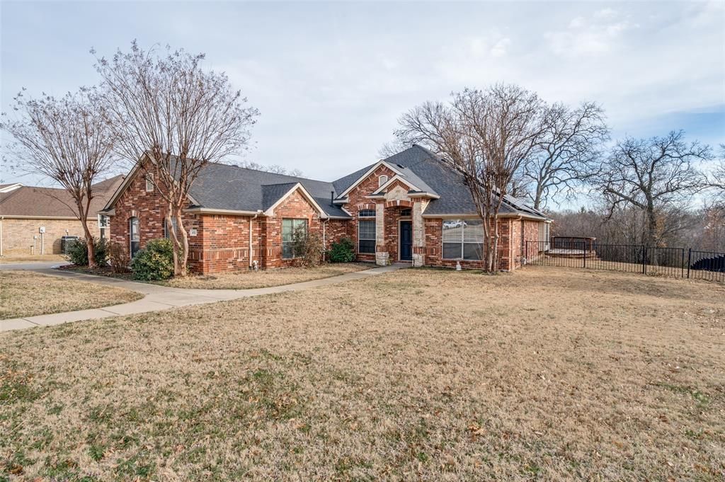 410 Brookside Drive, Lake Dallas, TX 75065 Main Photo