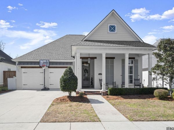 18541 Oakland Crossing Blvd, Prairieville, LA 70769