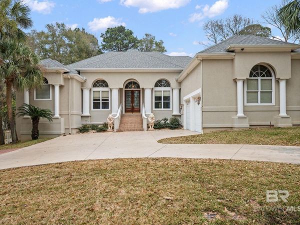 305 Clubhouse Drive, Fairhope, AL 36532