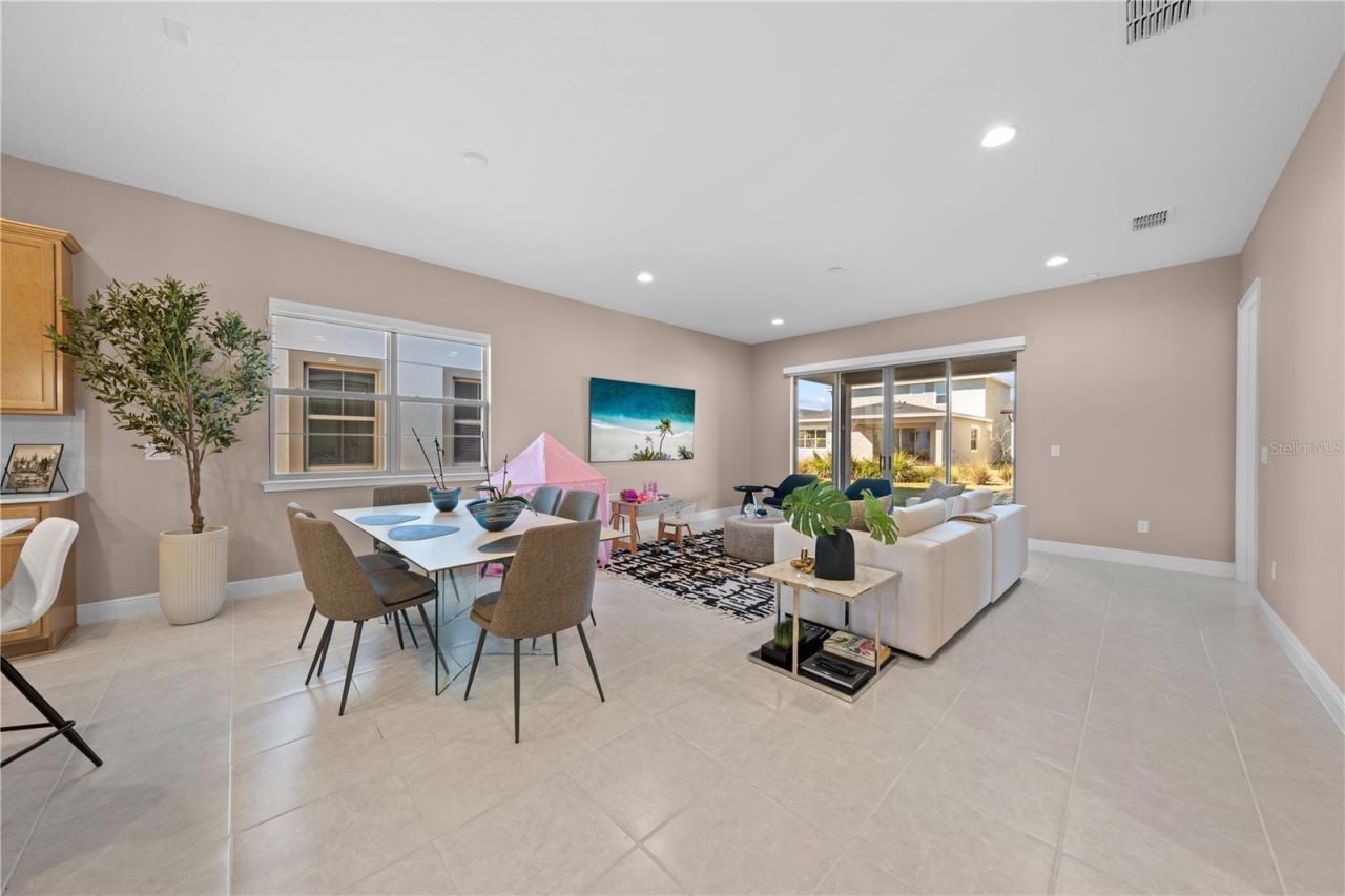 5258 Buttonsage Drive, Saint Cloud, FL 34772 Photo