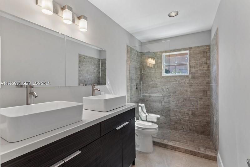 1236 Meadows Blvd, Weston, FL 33327 Photo