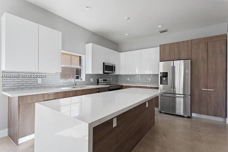 1236 Meadows Blvd, Weston, FL 33327 Photo