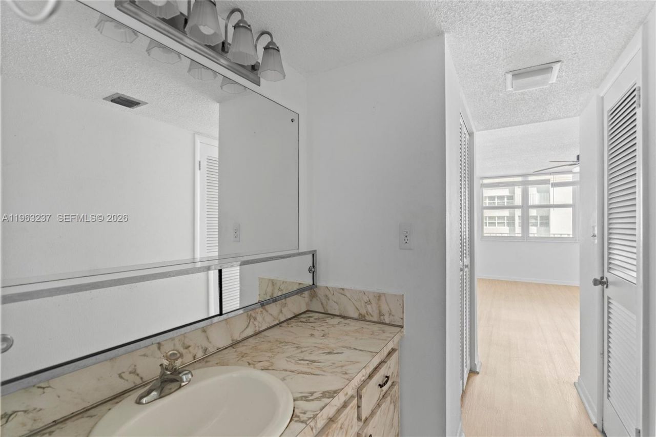 1410 S Ocean Dr , Unit 503, Hollywood, FL 33019 Photo
