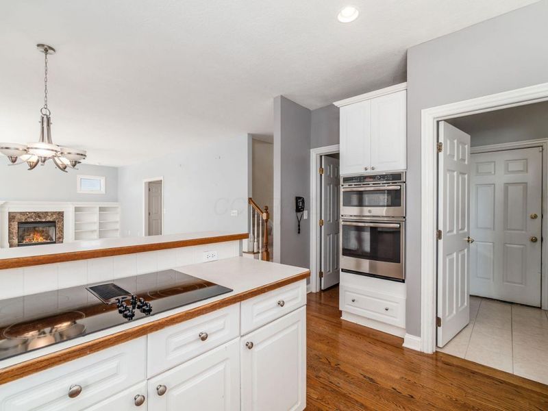 180 Oakwood Court, Westerville, OH 43081 Photo 17