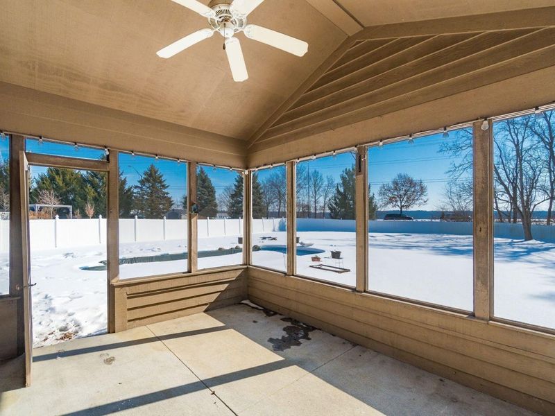 180 Oakwood Court, Westerville, OH 43081 Photo 35