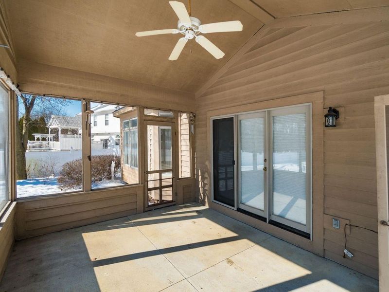 180 Oakwood Court, Westerville, OH 43081 Photo 36