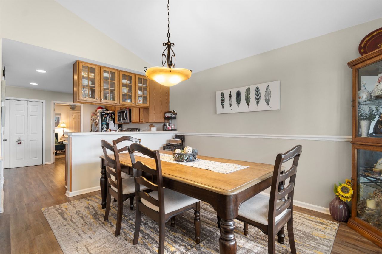 2205 Haystack Way Photo 10