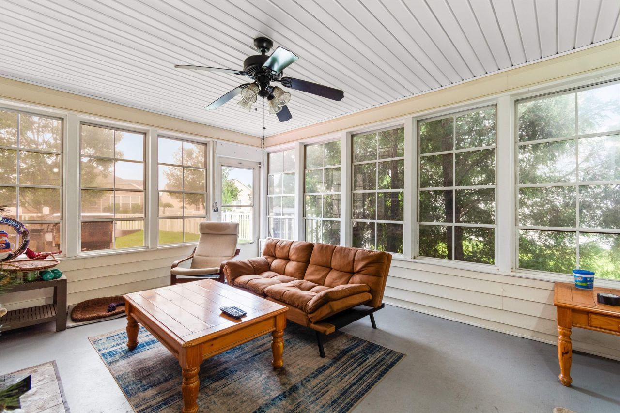 2205 Haystack Way Photo 23