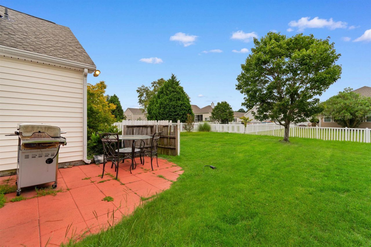 2205 Haystack Way Photo 24