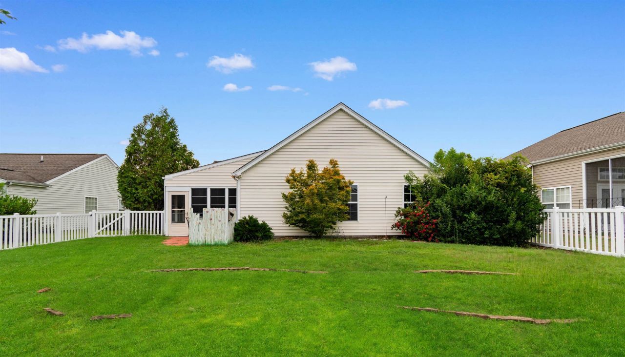 2205 Haystack Way Photo 26